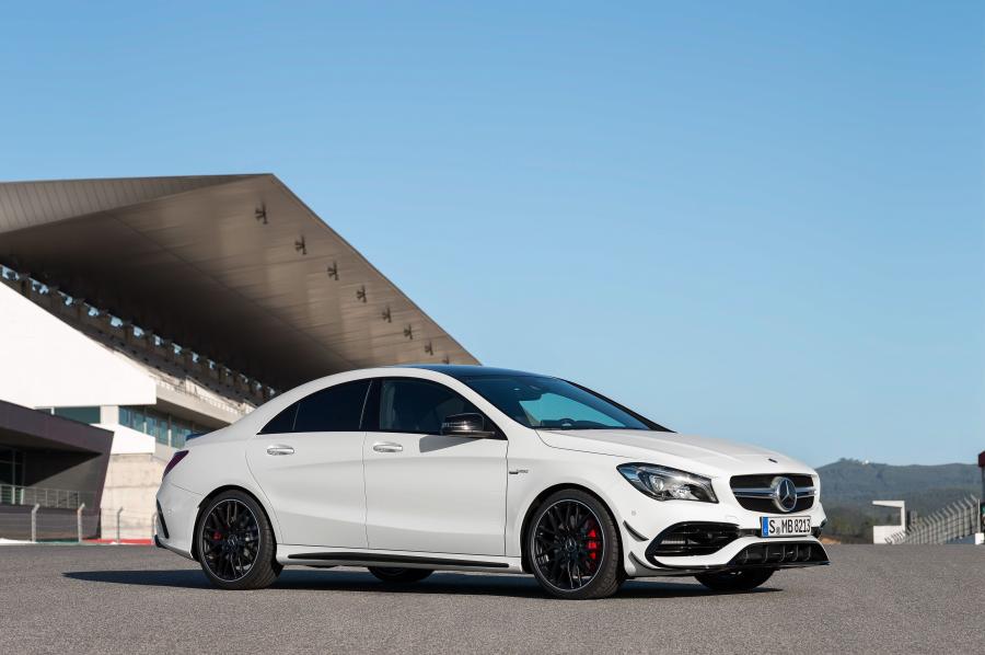  Mercedes-AMG CLA45 4Matic 2016 года  (фото 35 из 40)